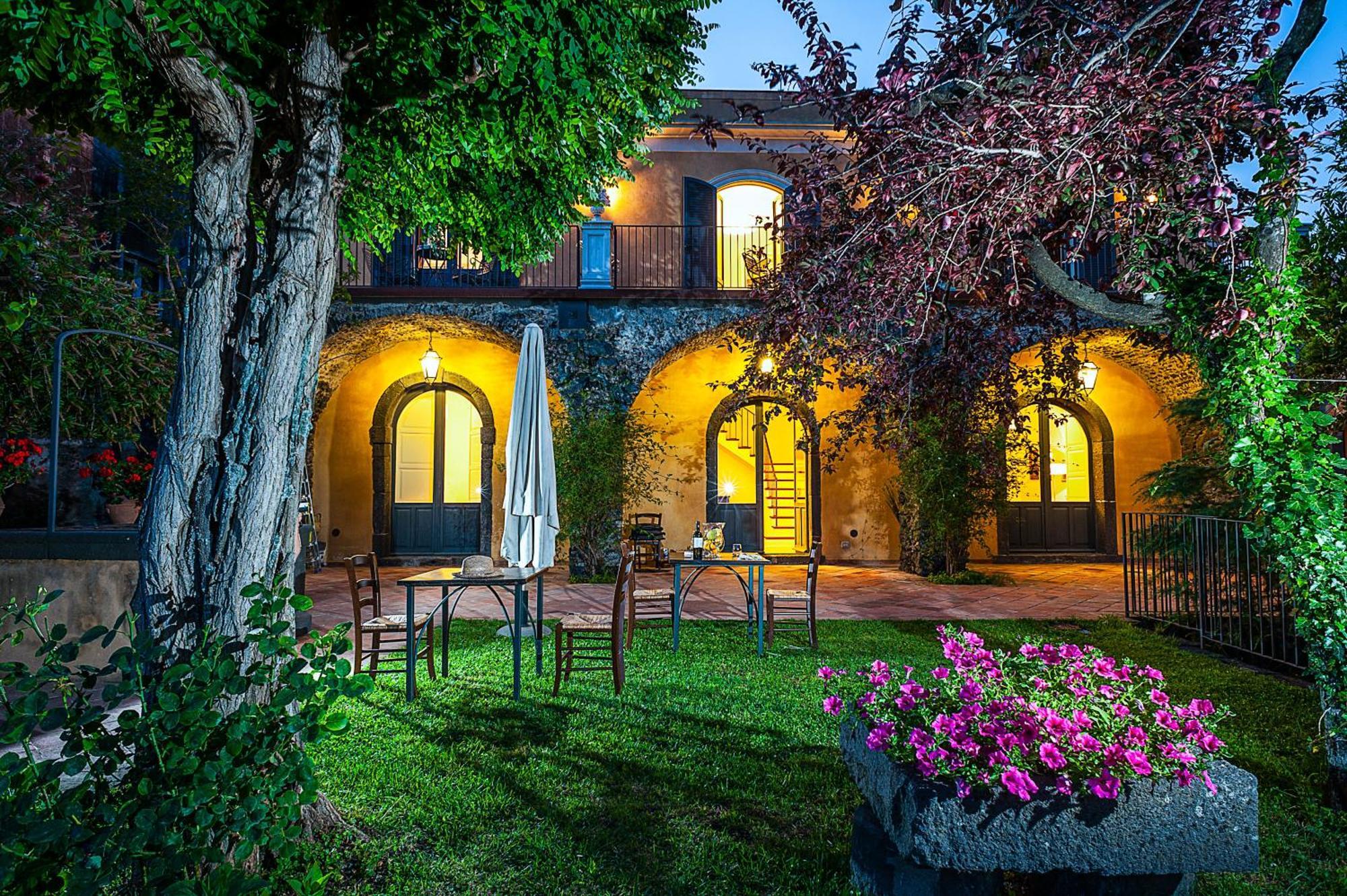 Wine Resort Villagrande Міло Номер фото